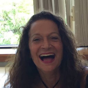 Meet your Posher, Jeanne